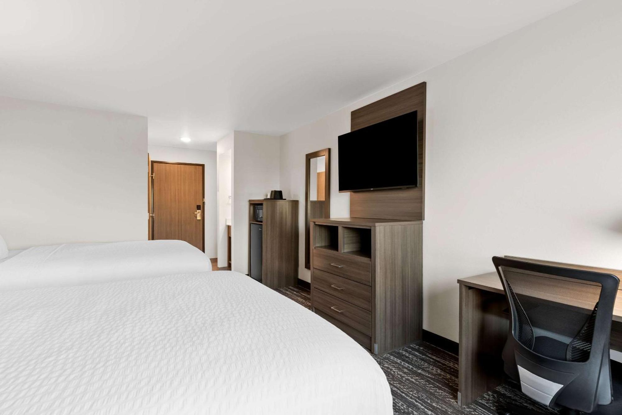Hotel Clarion Pointe Milwaukee Exterior foto